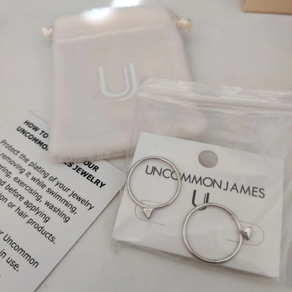 Uncommon James Little Flirt Earrings - Sil…